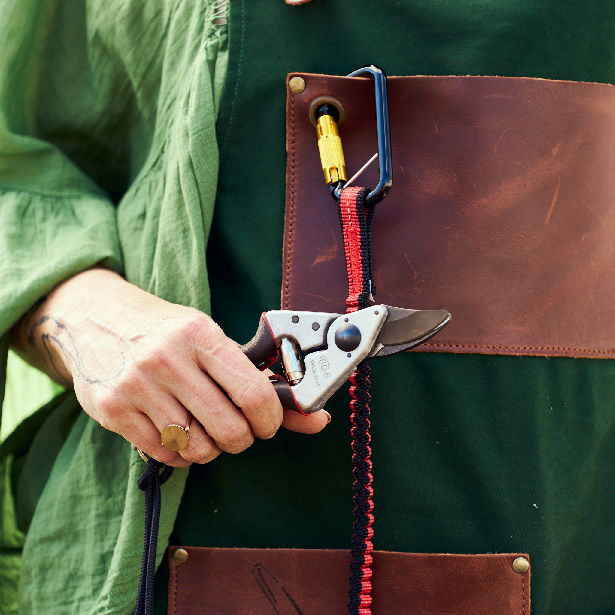 FELCO 6 Elite - Lifestyle - Context/Still